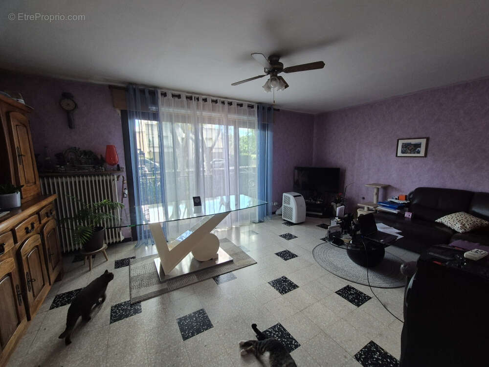 Appartement à NIMES