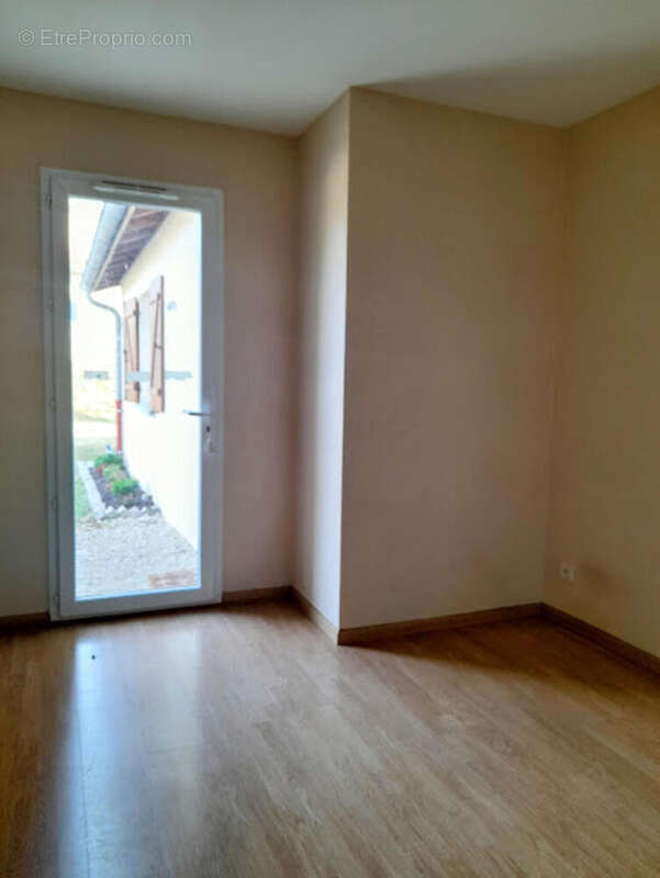 Photo 8 - Maison à LUCENAY