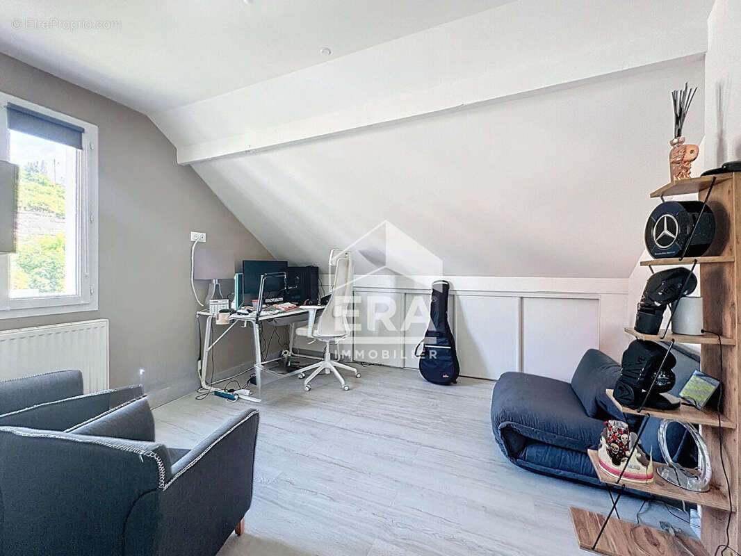 Maison à CONFLANS-SAINTE-HONORINE