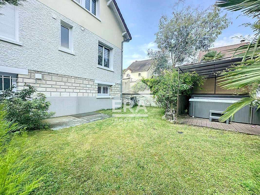 Maison à CONFLANS-SAINTE-HONORINE