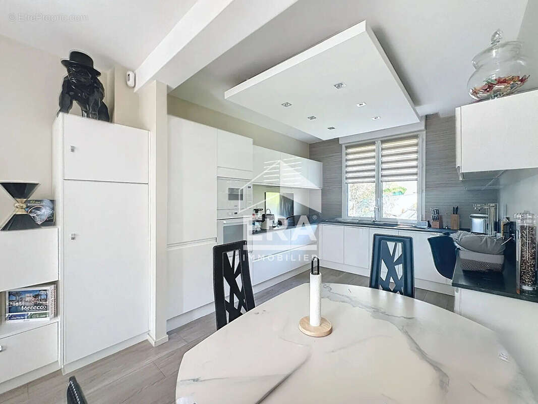 Maison à CONFLANS-SAINTE-HONORINE