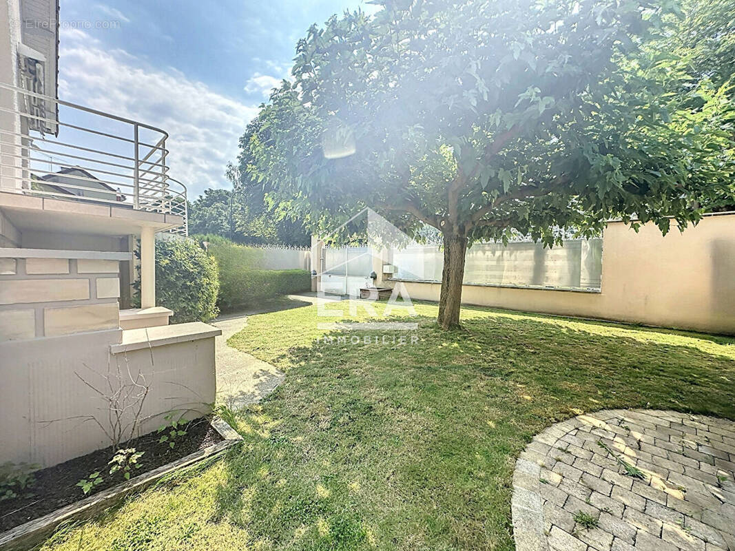 Maison à CONFLANS-SAINTE-HONORINE