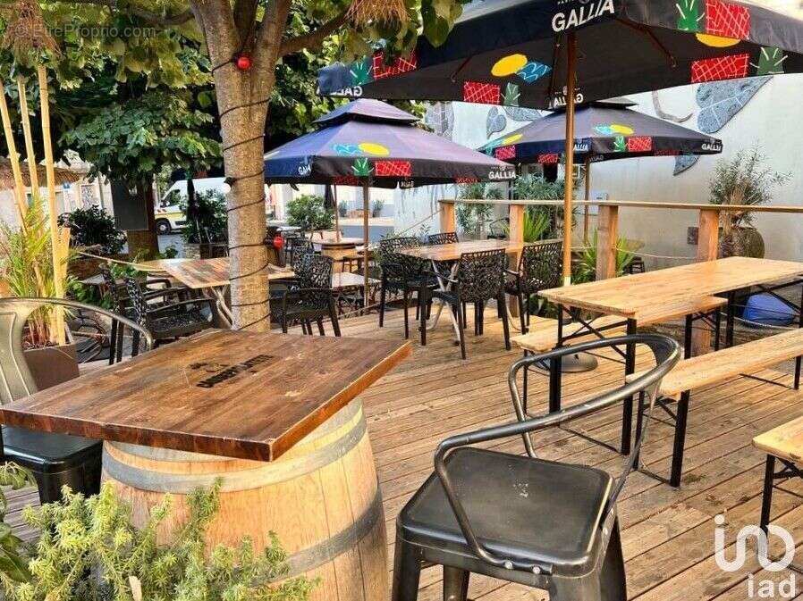 Photo 4 - Commerce à SAINT-GENIES-DE-FONTEDIT