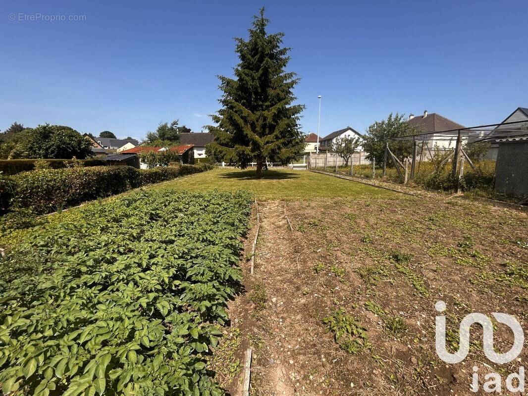 Photo 1 - Terrain à FLEURY