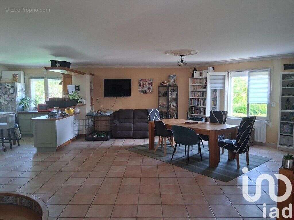 Photo 2 - Maison à CHALLANS