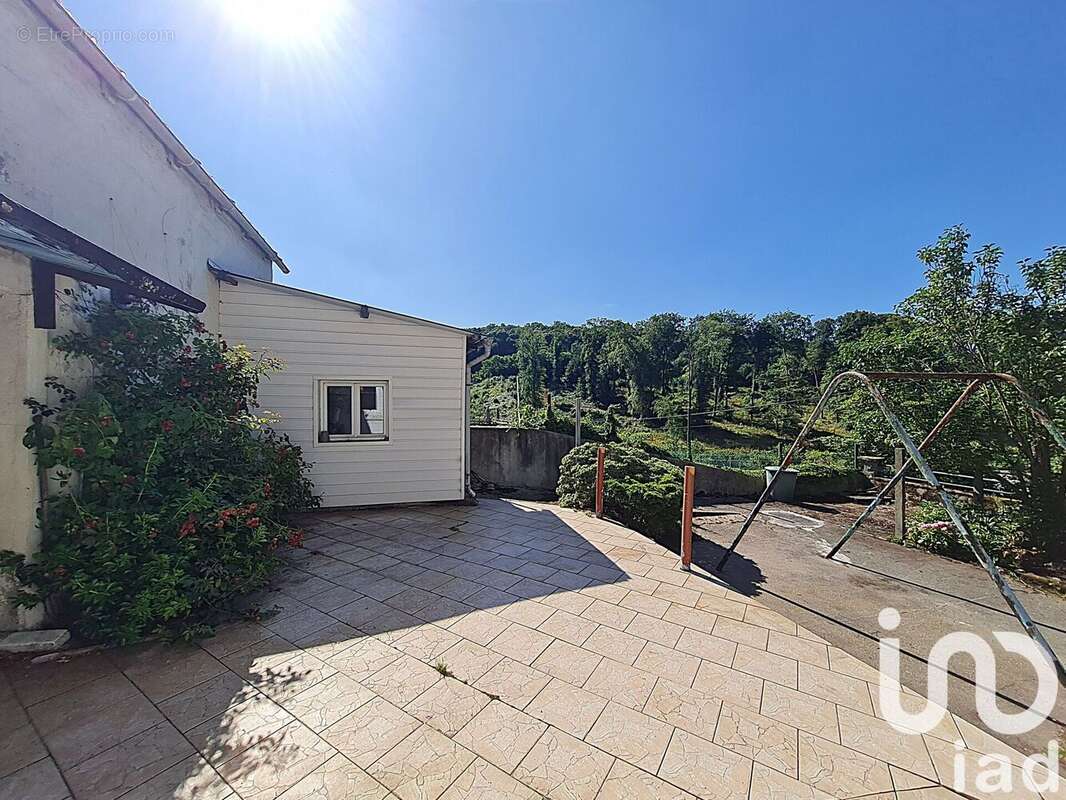 Photo 3 - Maison à SAINT-LAURENT-DE-BREVEDENT