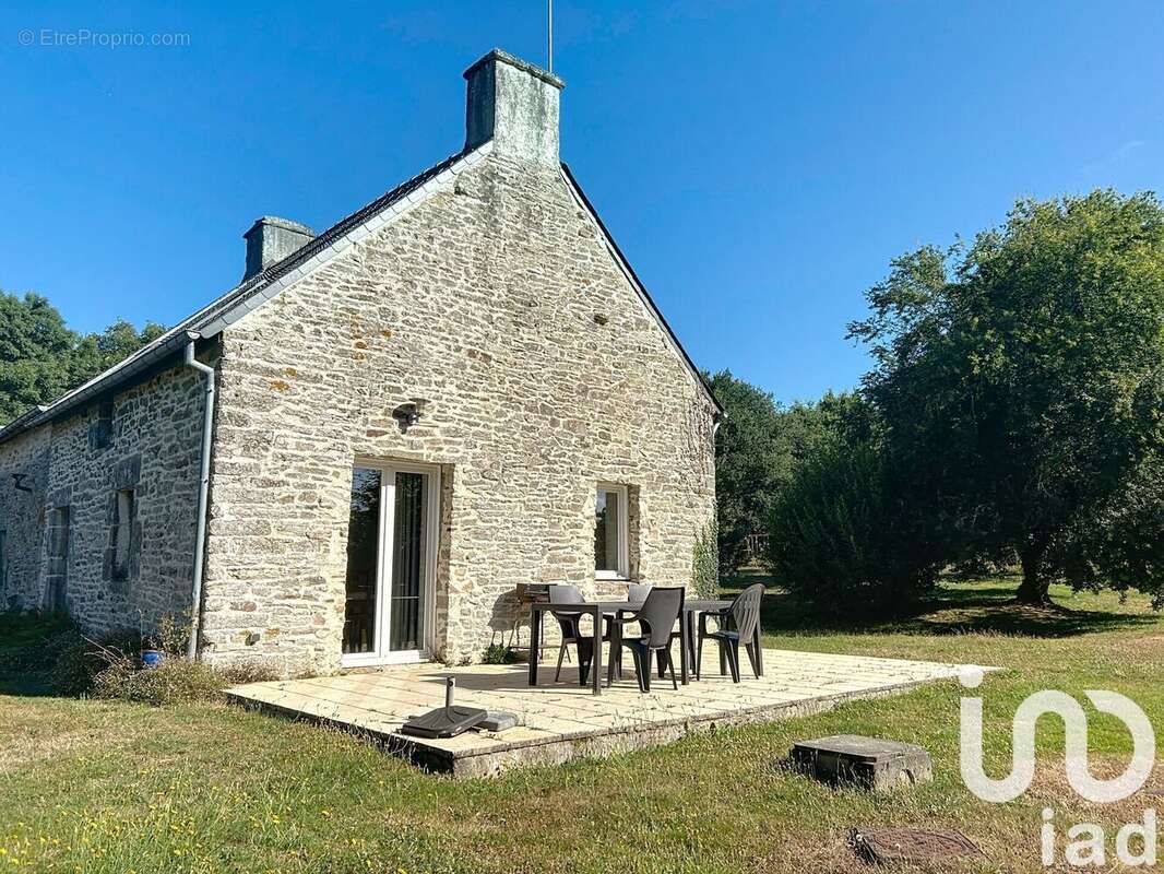 Photo 3 - Maison à SAINT-AVE