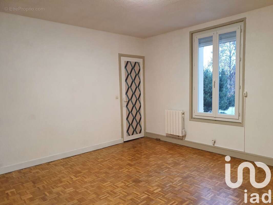 Photo 3 - Appartement à MONTIGNY-SUR-LOING