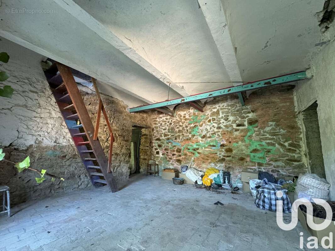 Photo 8 - Maison à ROBIAC-ROCHESSADOULE