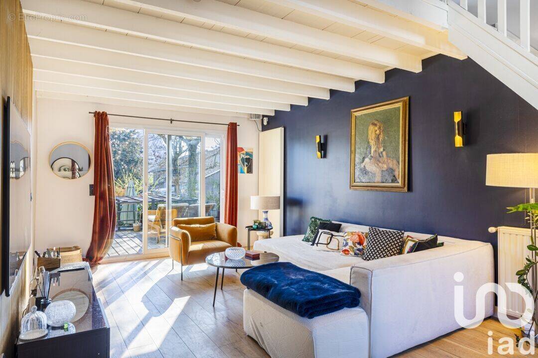 Photo 1 - Maison à TAVERNY