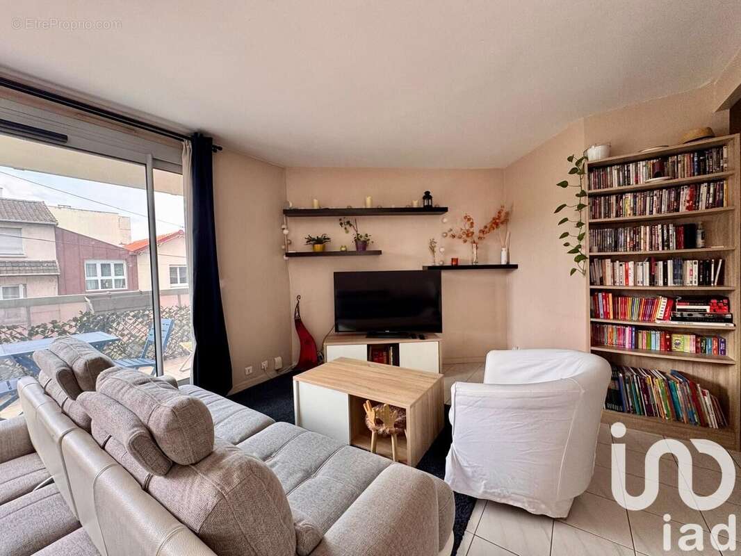 Photo 4 - Appartement à SAINT-MAUR-DES-FOSSES