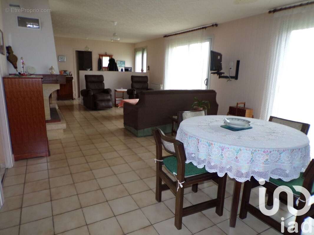 Photo 2 - Maison à LES EPESSES