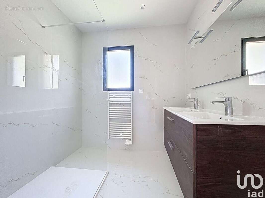 Photo 8 - Maison à BRUZ