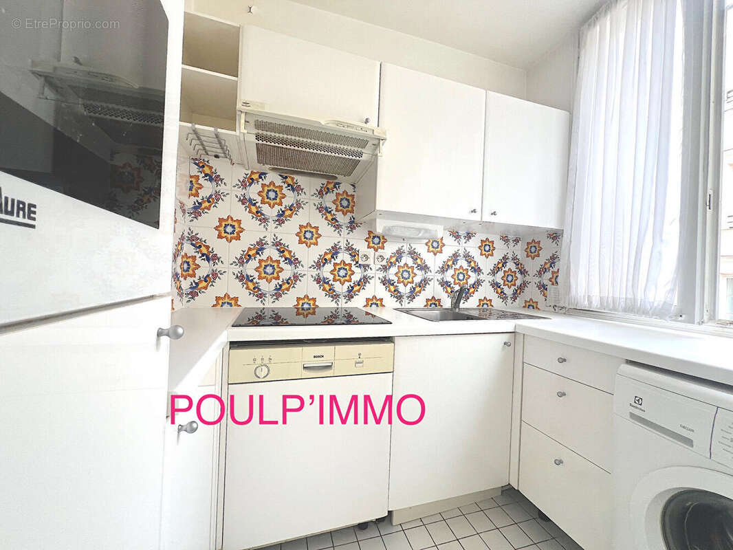 Appartement à PARIS-3E