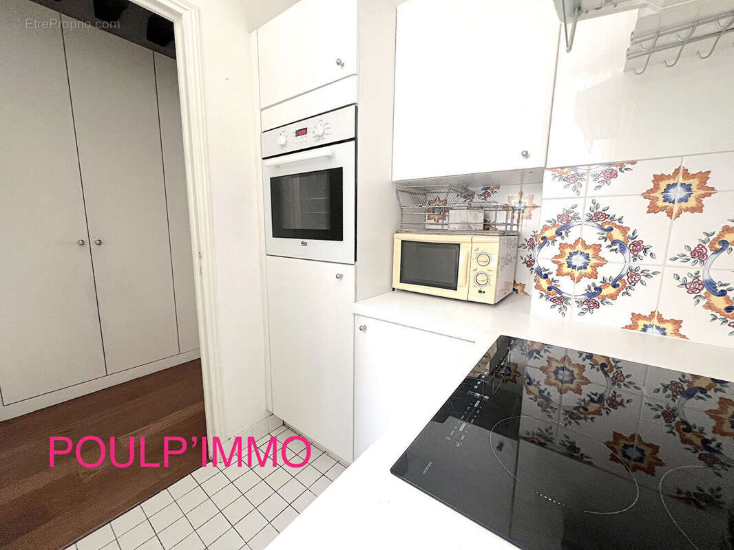 Appartement à PARIS-3E
