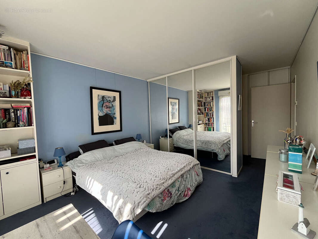 Appartement à SURESNES