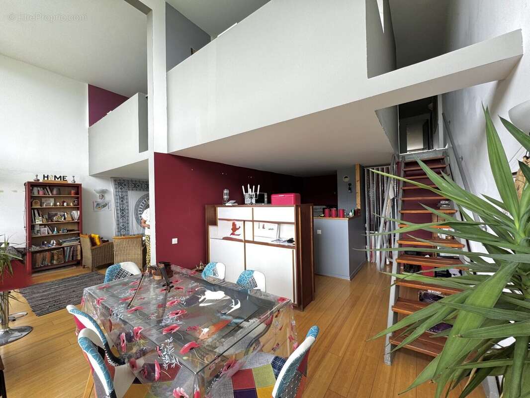 Appartement à FIRMINY