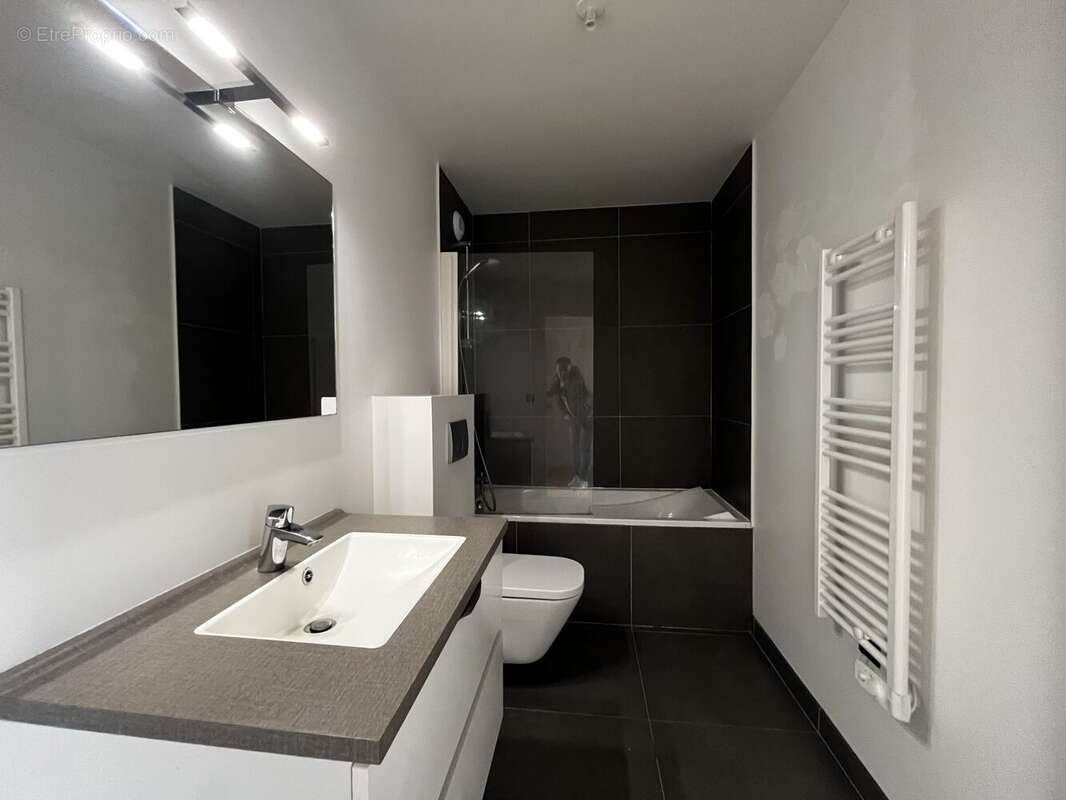 Maison à CONCHES-SUR-GONDOIRE