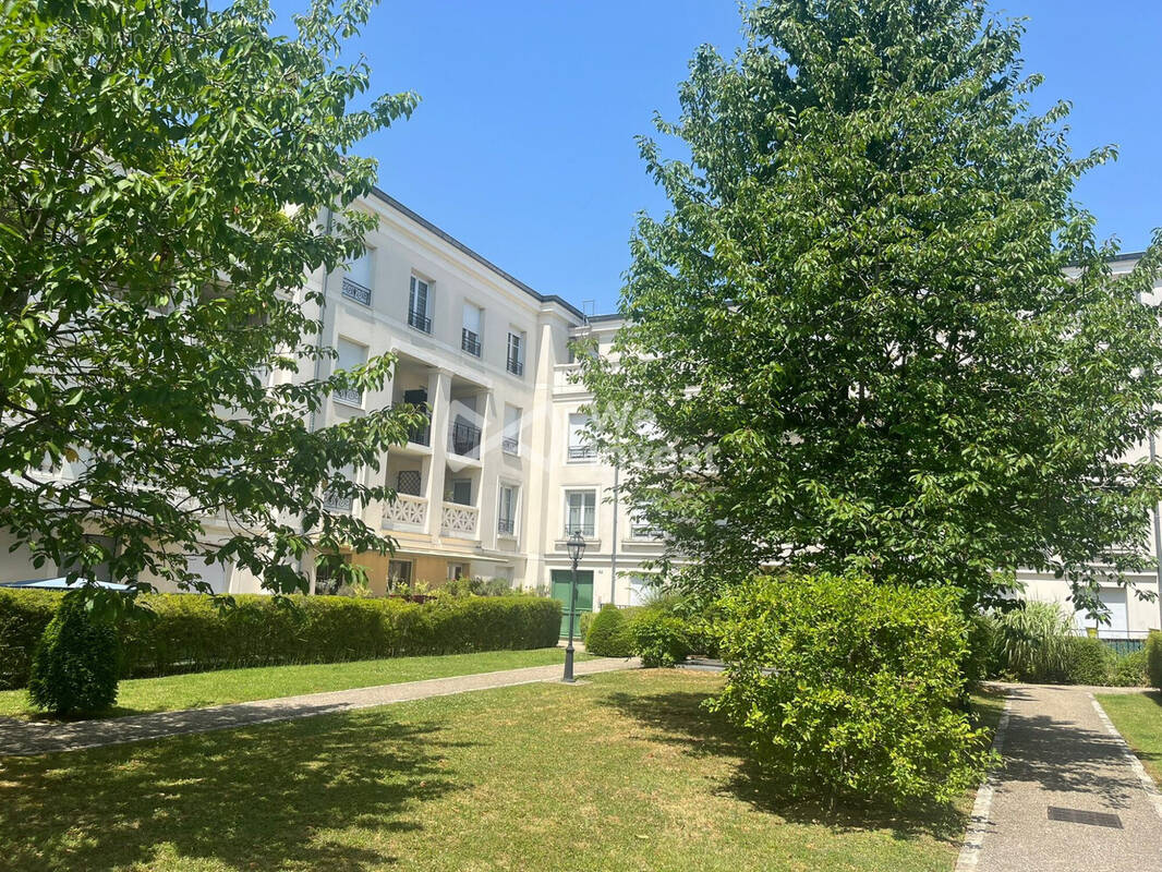 Appartement à SERRIS