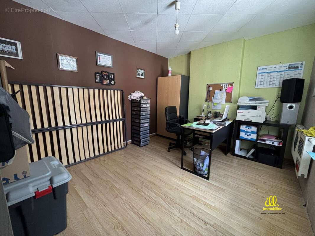 Maison à NOUZONVILLE