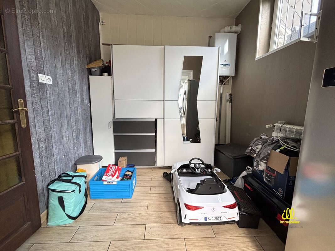 Maison à NOUZONVILLE