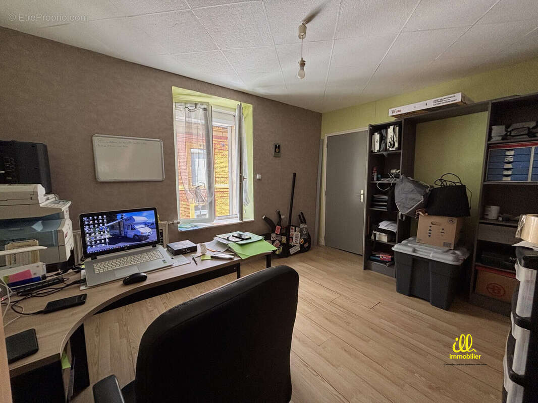 Maison à NOUZONVILLE