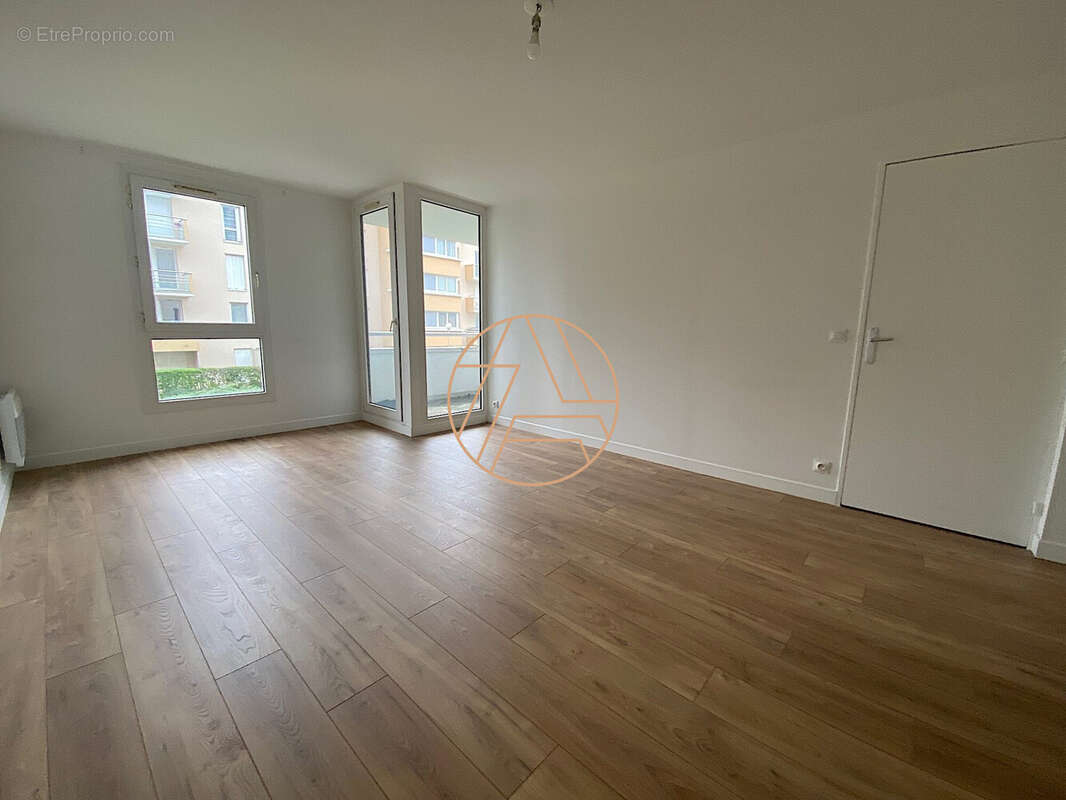 Appartement à BONNEUIL-SUR-MARNE