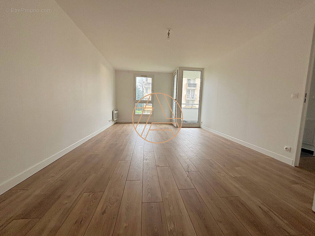 Appartement à BONNEUIL-SUR-MARNE