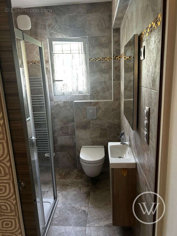 salle d&#039;eau rdc - Maison à GORBIO