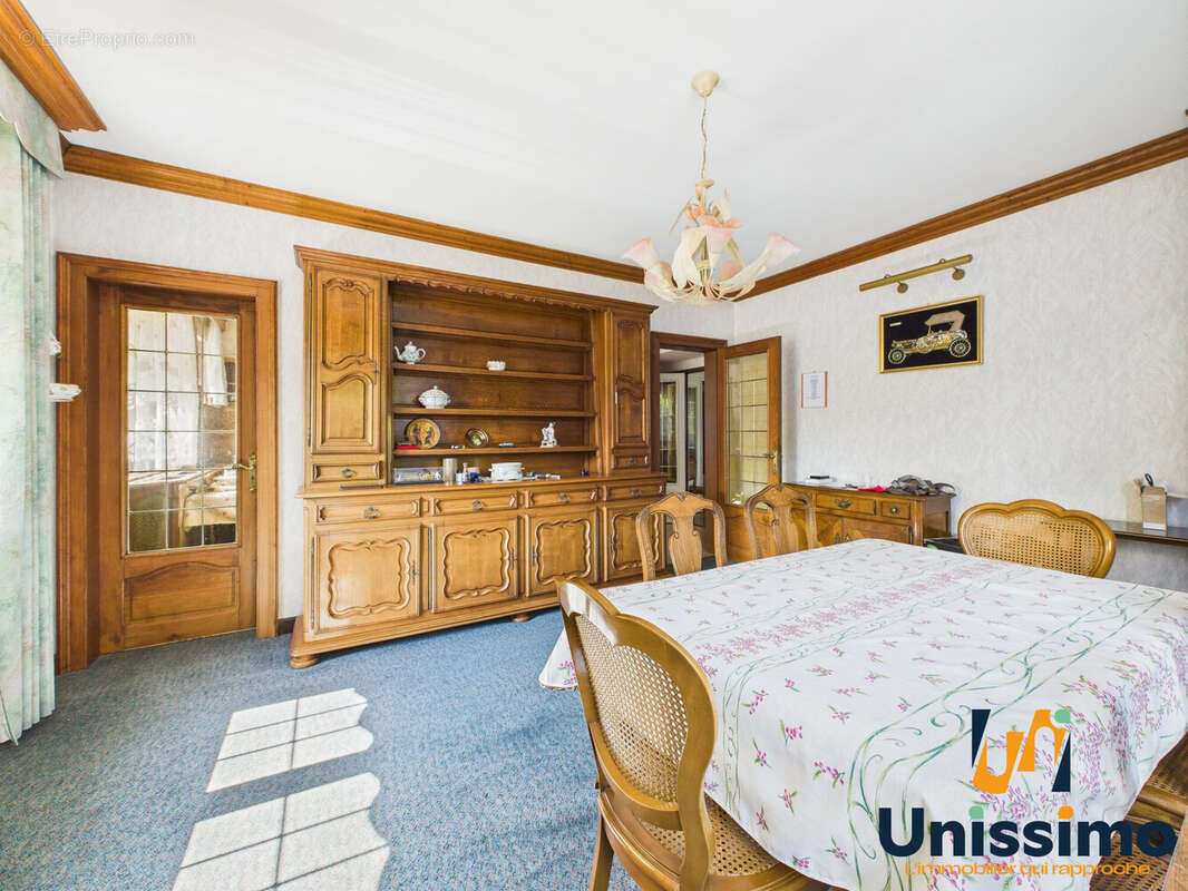 Maison à PONT-DE-ROIDE