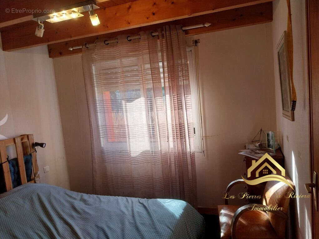 Maison à SAINT-EVARZEC