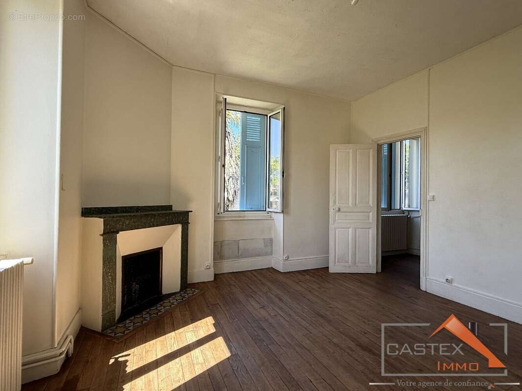 Maison à SALIES-DU-SALAT