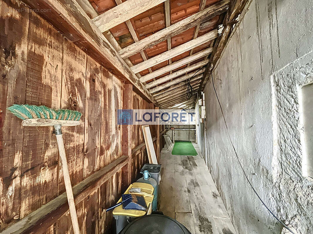 Maison à DOMMARTIN-LE-SAINT-PERE