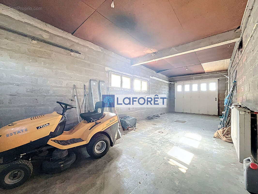 Maison à FERRIERE-ET-LAFOLIE