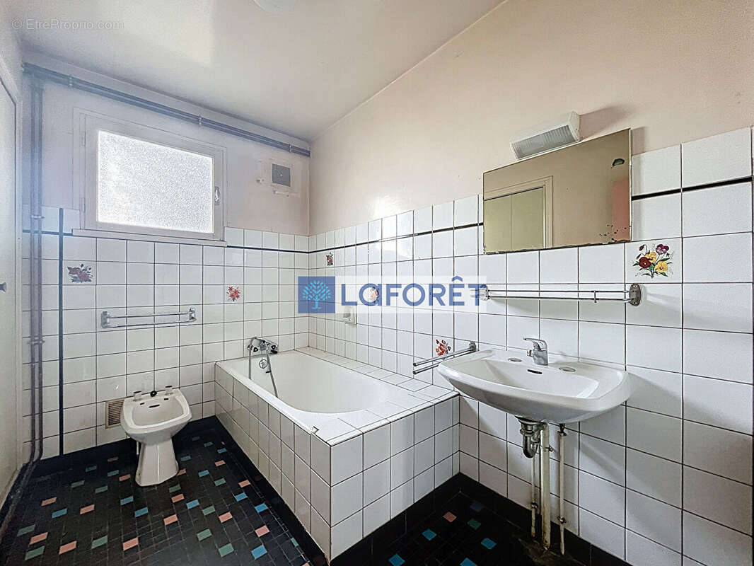 Maison à FERRIERE-ET-LAFOLIE