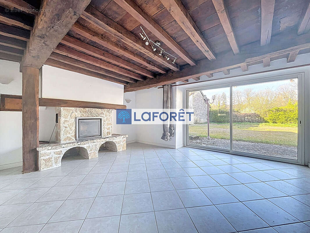 Maison à CIREY-SUR-BLAISE