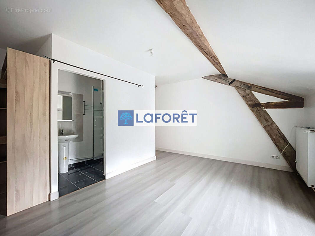 Maison à CIREY-SUR-BLAISE