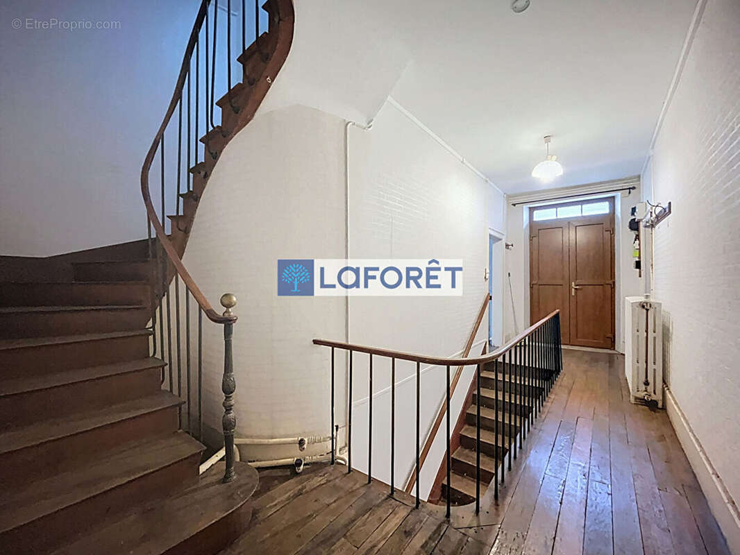 Maison à CIREY-SUR-BLAISE