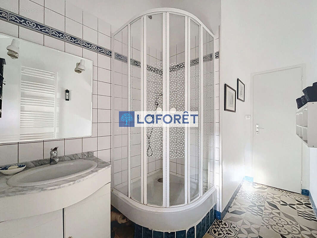 Maison à COURCELLES-SUR-BLAISE