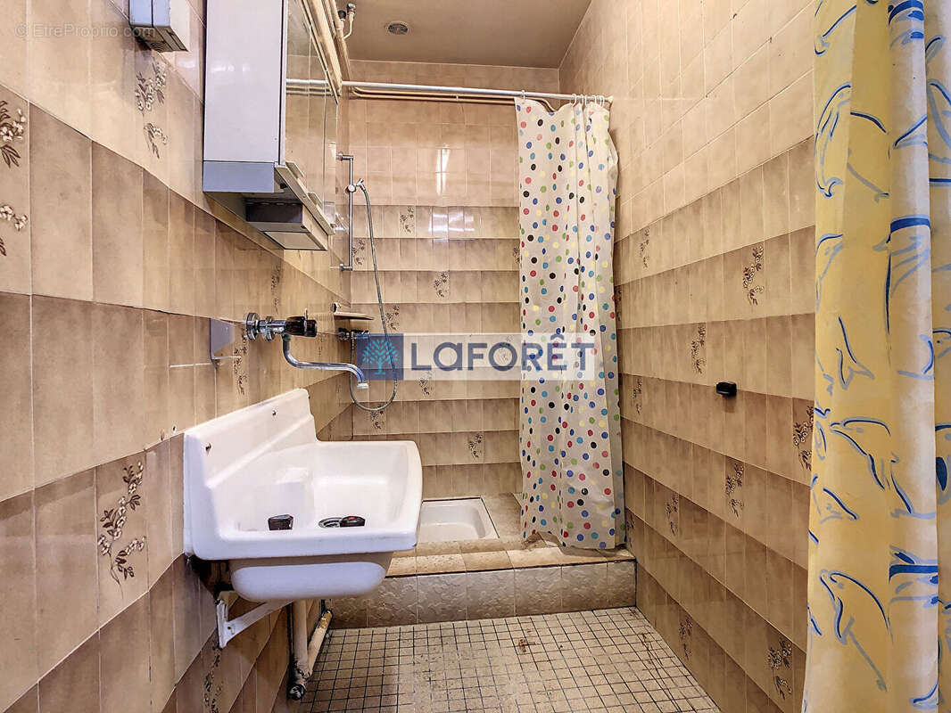 Appartement à WASSY