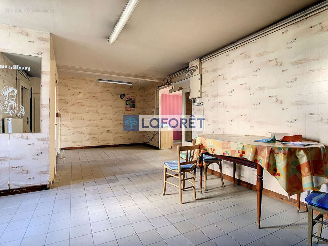 Appartement à WASSY