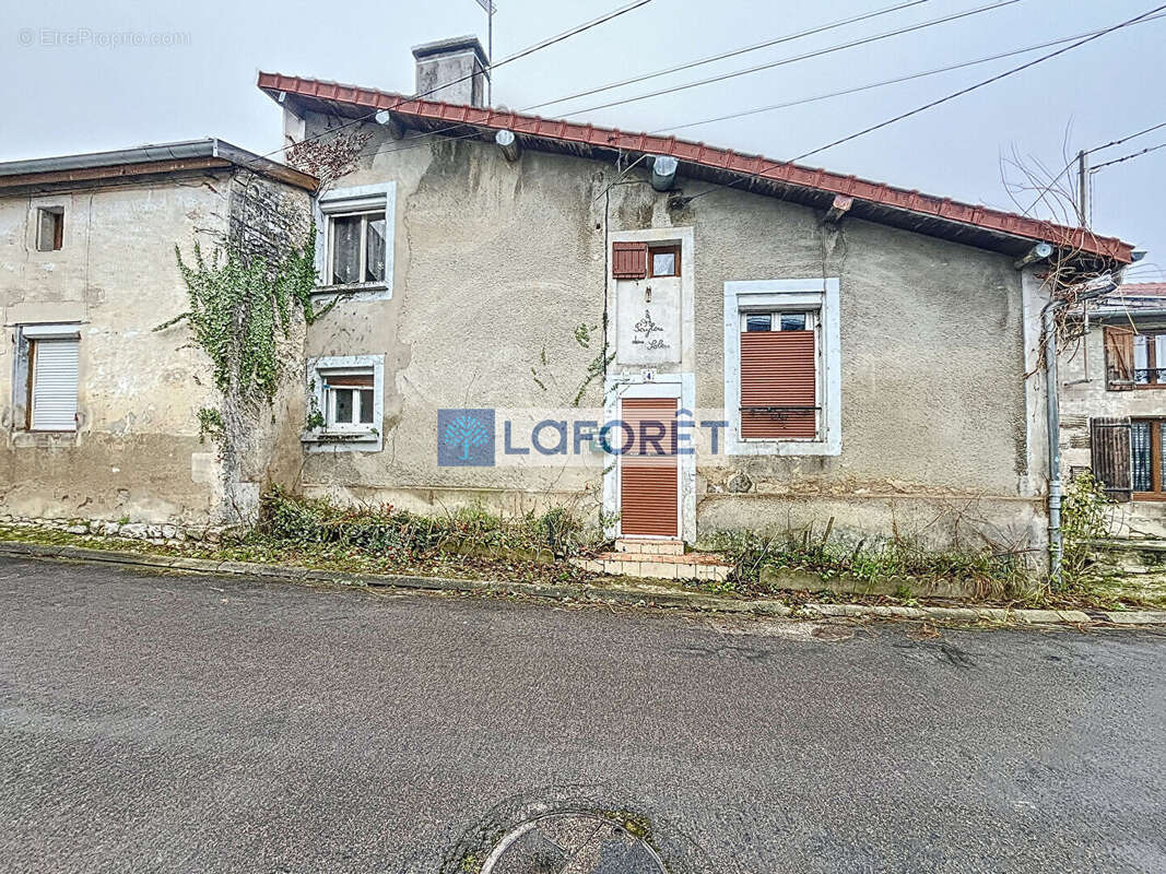 Maison à THONNANCE-LES-JOINVILLE