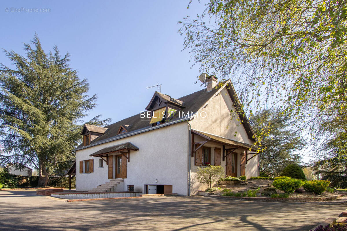 Maison à SAINT-MARTIN-LE-BEAU