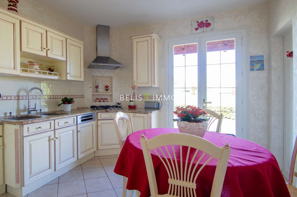 Maison à SAINT-MARTIN-LE-BEAU