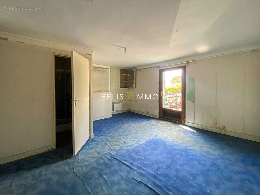 Maison à BEAULIEU-LES-LOCHES