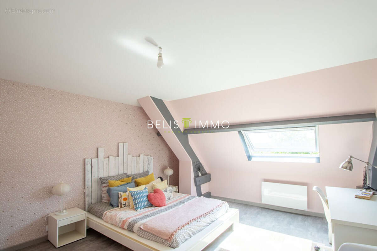 Maison à AZAY-SUR-CHER