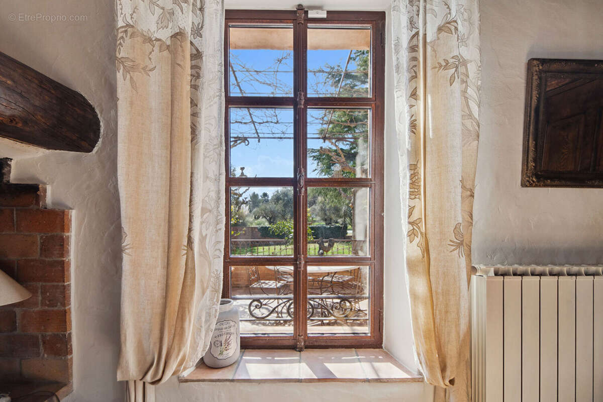 Maison à LE CANNET-DES-MAURES