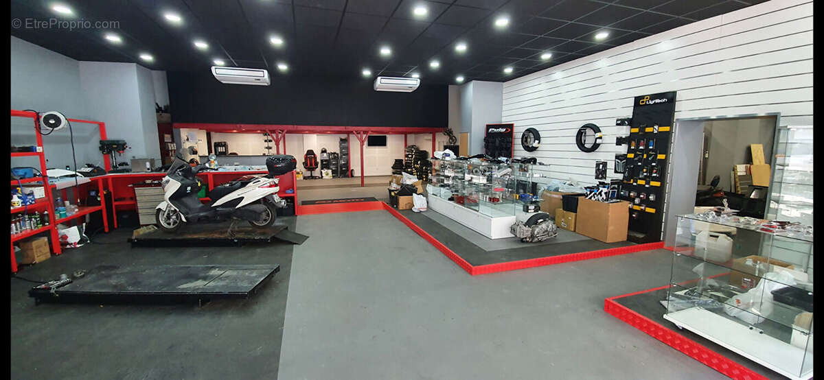 Commerce à LA SEYNE-SUR-MER