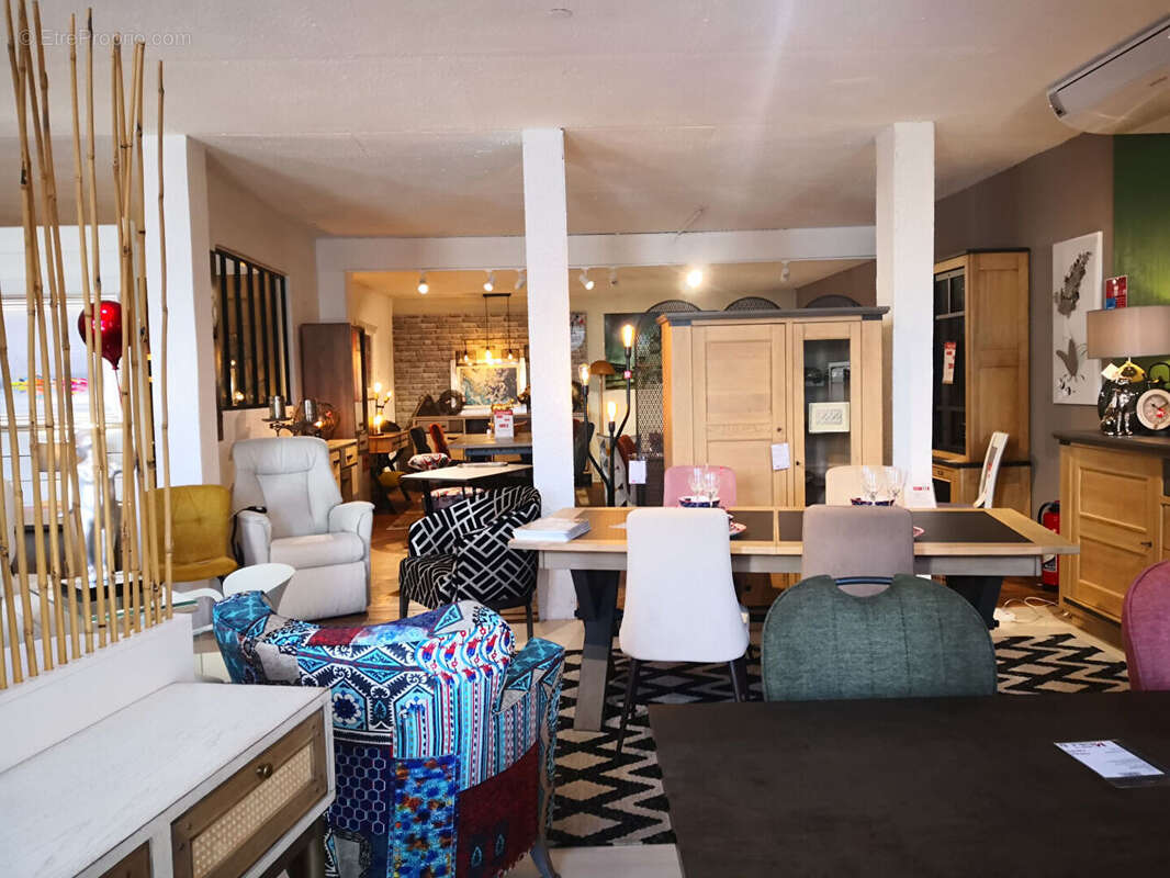 Commerce à LA VALETTE-DU-VAR