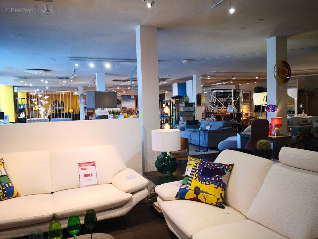 Commerce à LA VALETTE-DU-VAR